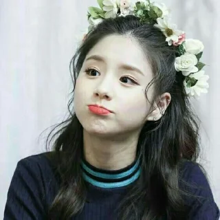 Sticker from Heejin soft // @VINKHA