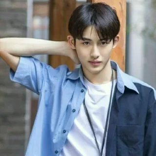 ⚔ emoji Winwin by @roleplayersticker Telegram sticker 21 of 25
