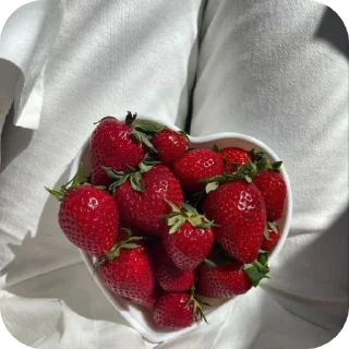 🍲 emoji Strawberry by @luv_bear Telegram sticker 13 of 14