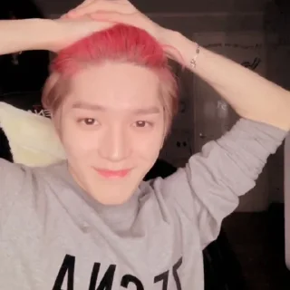 🍎 emoji Taeyong 𔘓 @lilbebekuromi Telegram sticker 5 of 60