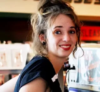 ☺️ emoji ✨Maya Hawke ✨ @Louis_Bloom Telegram sticker 21 of 33