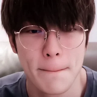 Sticker from @Peluru ♡’s Jaehyun.