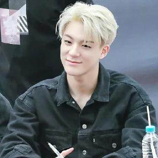 Sticker from lee jeno @jeonhz
