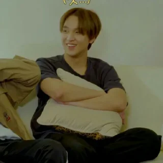 🐾 emoji LEE HAECHAN V4 ⋆ @ARTHEAS Telegram sticker 8 of 20