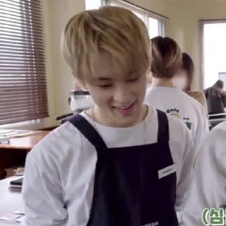 🥟 emoji MARK LEE V4 ⋆ @ARTHEAS Telegram sticker 14 of 119