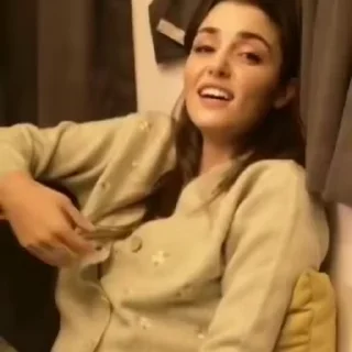 🤣 emoji Hande Erçel.. @UnFaiSo Telegram sticker 21 of 49