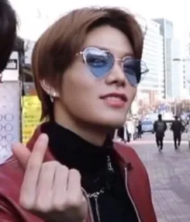 Sticker from nct yuta meme @stikermemeidolkpop
