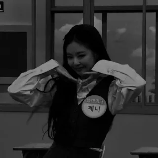 Sticker from 𝐉𝐄𝐍𝐍𝐈𝐄 @risaheree