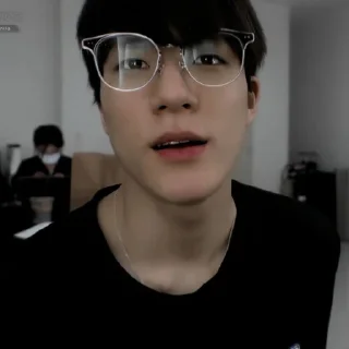 Sticker from LEE JENO ⚒┼ @FVCK00PRIDE