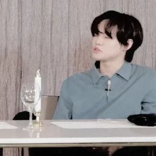 📘 emoji ㅤ⭒ ˙࣪ 𓍢  종천러   ˒ 𓎆   @stickernct  ⸼ ᵕ̈ Telegram sticker 14 of 66