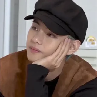 🖤 emoji Taehyung Telegram sticker 6 of 54