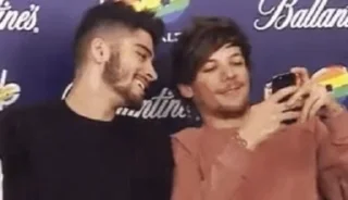 😄 emoji ZOUIS 💙💛 @larryisforever Telegram sticker 13 of 58