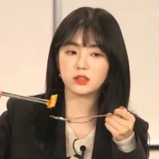 Sticker from @SWOFTRENE as irene