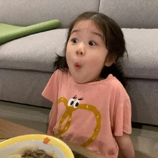 Sticker from Baby(𝐤𝐢𝐦 𝐣𝐢𝐲𝐨𝐮𝐧𝐠)