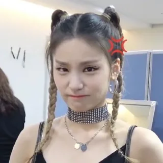 🥨 emoji yeji itzy @stickernct Telegram sticker 21 of 35