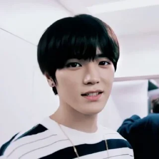Sticker from taeyong @stickernct