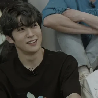 ⚔ emoji varel as jaehyun (pakboi) Telegram sticker 14 of 45