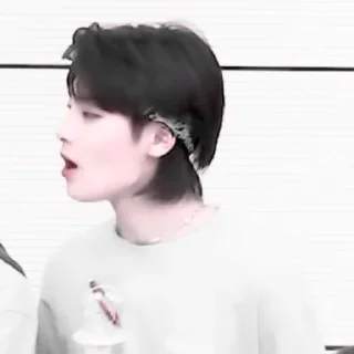 🪞 emoji \(ꈍᴗꈍ \ ) JEONGIN ❛ BY @FVCK00PRIDE¸ Telegram sticker 16 of 60