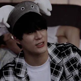 🛹 emoji — lee jeno ˖࣪ ·﹆ @gicelyra Telegram sticker 17 of 49