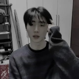 Sticker from ֙⋆ 🖇 𖥻 ִ ۫ 𝐒unghoon ՞⋆ @escupino .