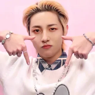 🧢 emoji renjun ; @gifrenjun Telegram sticker 9 of 13