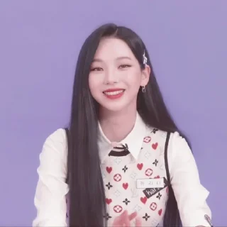Sticker from 🍥🥢 karina aespa soft @imanopie00