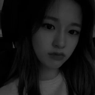 Sticker from yujin izone @grzllacntkk