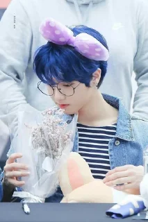 🐿 emoji Han jisung Telegram sticker 9 of 18