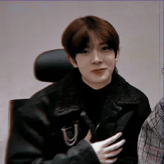 🎱 emoji HEESEUNG [ @PEWUVVU ] Telegram sticker 22 of 30