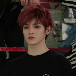 🌹 emoji lee taeyong meme @stikermemeidolkpop Telegram sticker 10 of 32