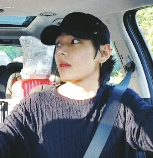 Sticker from taehyung jodoh nya @tkljjeva