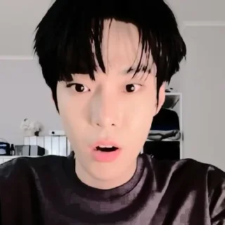 Sticker from doyoung @ppinkietie