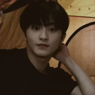 🛹 emoji ⌦ MARK LEE┊͙ @tikelrp Telegram sticker 8 of 50