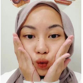 🤍 emoji Bunda Paus Telegram sticker 8 of 28