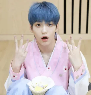 Sticker from SOOBIN TXT @SEMPENA