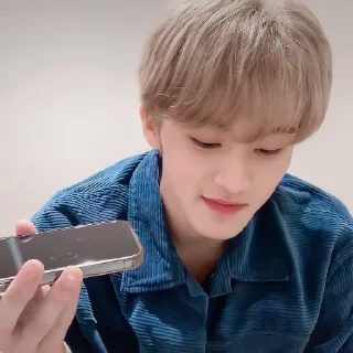 🎸 emoji ＃. Mark Lee ✗ @StickerNct★ Telegram sticker 23 of 35