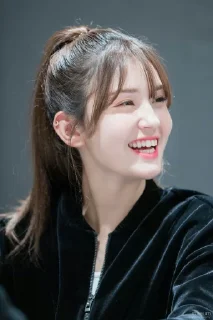 😁 emoji Somi Telegram sticker 24 of 49