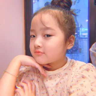 🙇‍♀ emoji Kwon Yuli📍@fredellyakingdom Telegram sticker 17 of 63