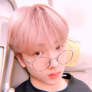 Sticker from Jisung NCT by @JIHEONNIESE