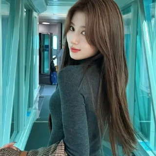 🌟 emoji Minatozaki Sana :: @jjeoward Telegram sticker 15 of 18