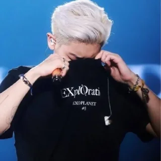 Sticker from ✶Chanyeol✶ @Stikerrpackrp @yeolpcy