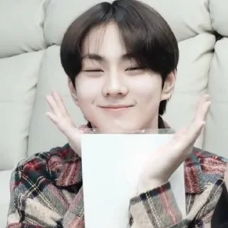 🍙 emoji Yang Jungwon @ANDRELNRDS Telegram sticker 18 of 55
