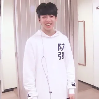 Sticker from ✧ ̥ jungkook — @lilhyunjin