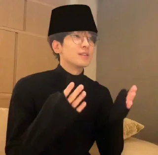 Sticker from no context svt