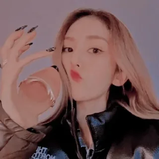 Sticker from ━Somi ❴ @yourruby1 ❵