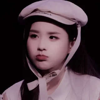Sticker from heejin @jinaynalf