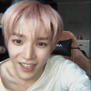 🔭 emoji ❒،Lee Taeyong ᭥͜𖠄 ཻ̣֯)─ @LIMITLESSTIME Telegram sticker 11 of 39
