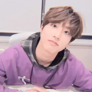Sticker from ᭥ꩌ゚໋🌙ꪾ〬ꩌ۪ hᥲᥒ jι᥉ᥙᥒg ꒷꒦ @princharming