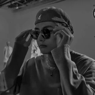 🎞 emoji KMTAEHYUNG V.2 @leviosastory Telegram sticker 11 of 40