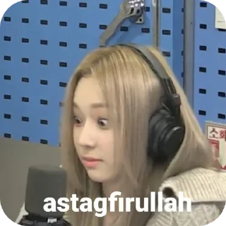 💇 emoji Karina(aespa) Telegram sticker 8 of 18